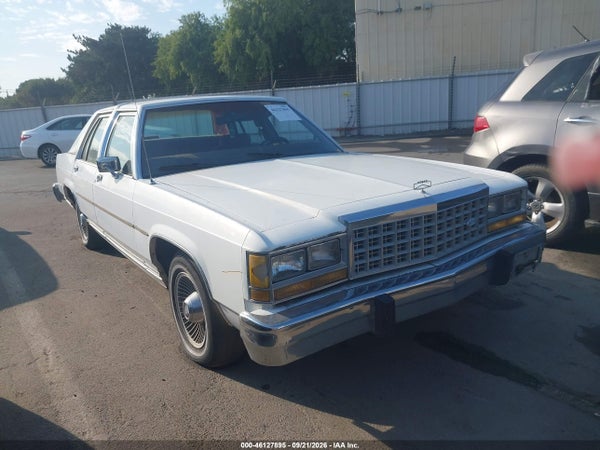 1987 Ford Crown Victoria