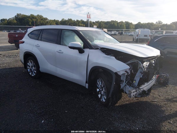 2024 Toyota Highlander