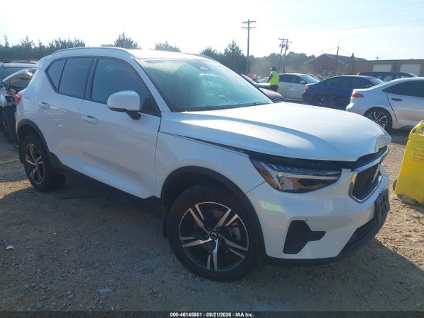 2023 Volvo Xc40