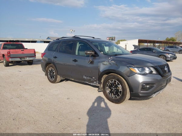 2020 Nissan Pathfinder