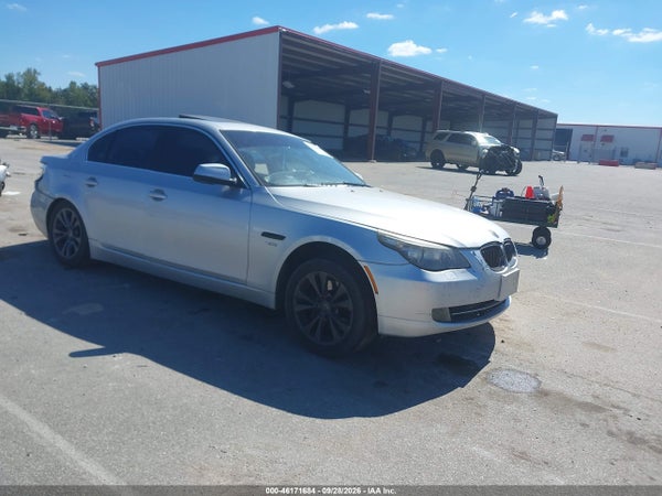 2010 BMW 528i