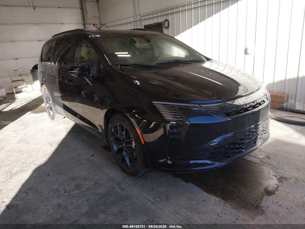 2027 Chrysler Pacifica