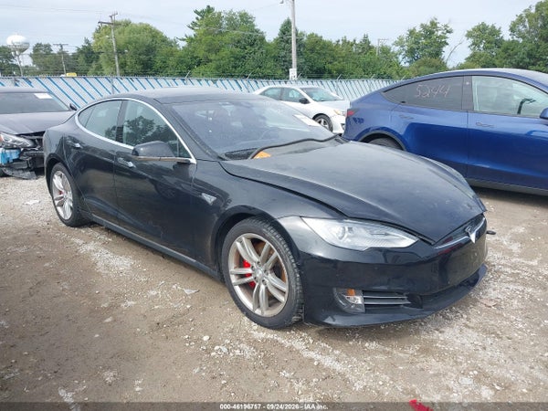 2015 Tesla Model S