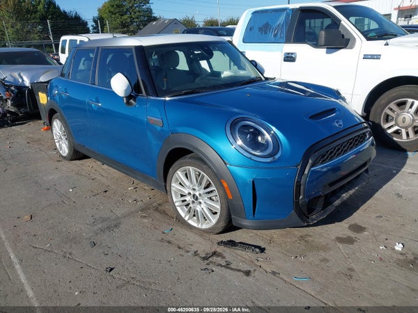 2023 Mini Hardtop