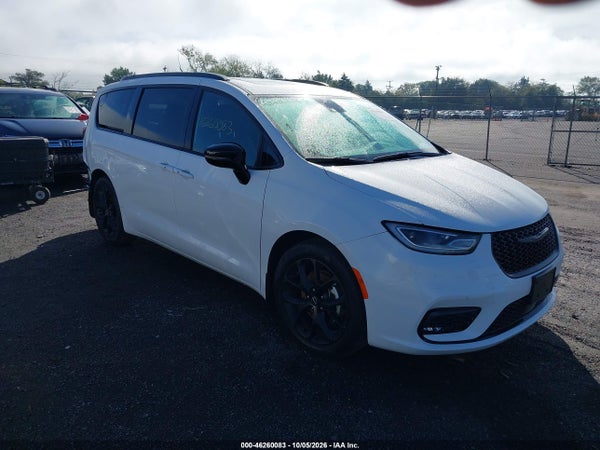 2025 Chrysler Pacifica