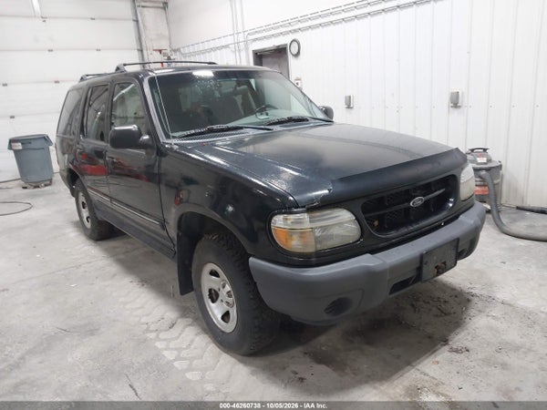 2000 Ford Explorer