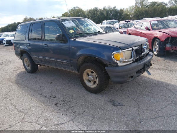 2000 Ford Explorer