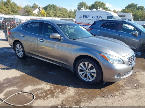 2011 Infiniti M37x