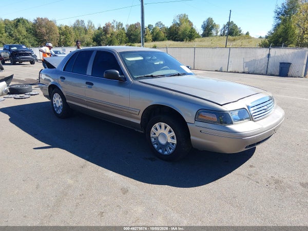 2004 Ford Crown Victoria
