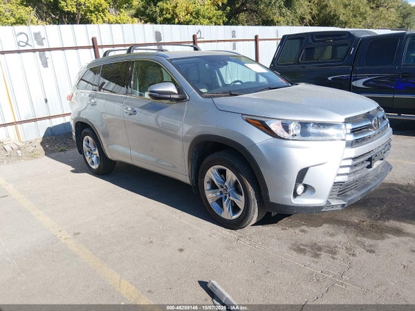 2017 Toyota Highlander
