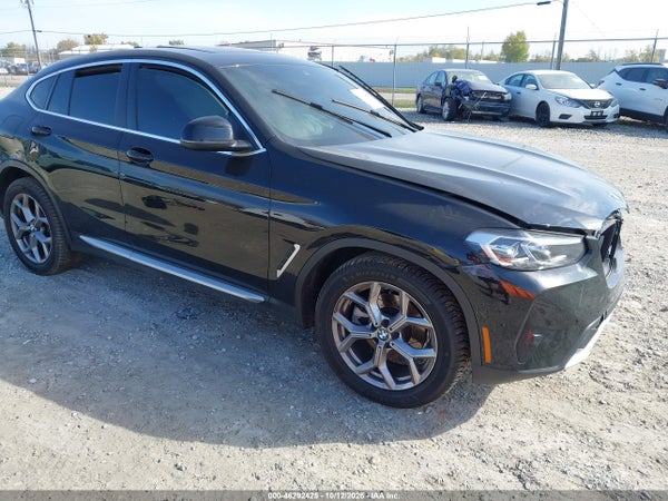 2022 BMW X4