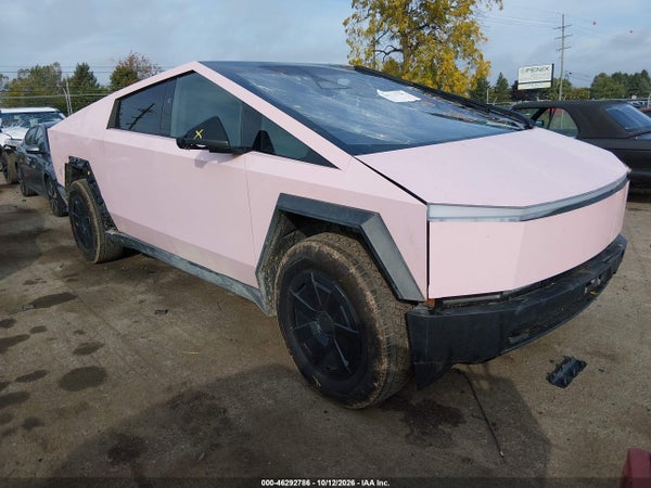 2025 Tesla Cybertruck