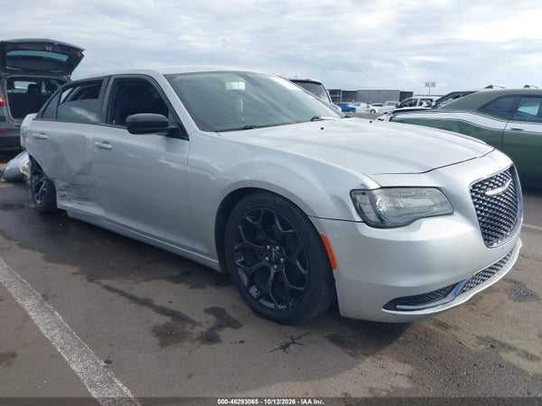 2019 Chrysler 300