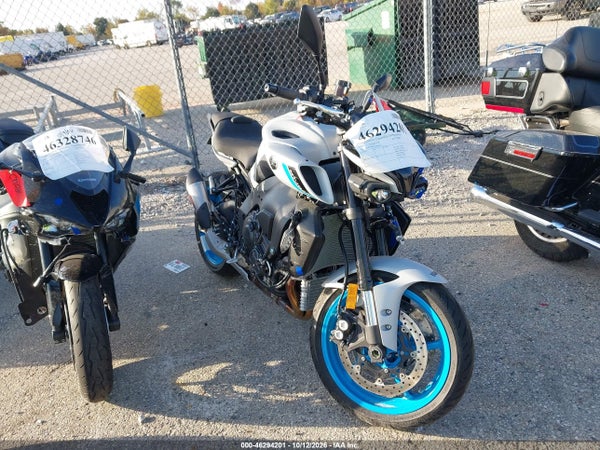 2026 Yamaha Mtn1000