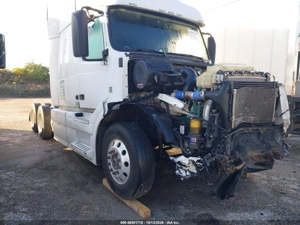 2015 Volvo Vn