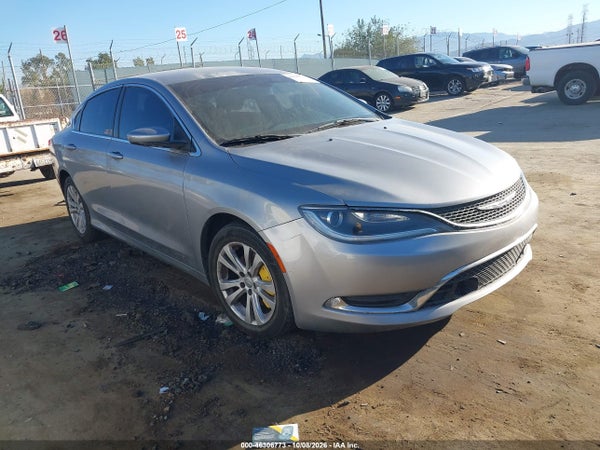 2015 Chrysler 200