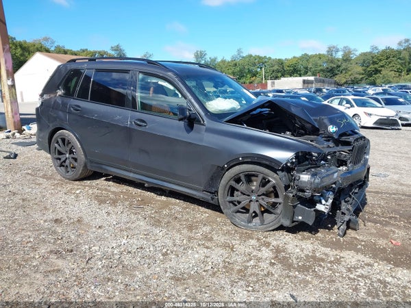 2026 BMW X7