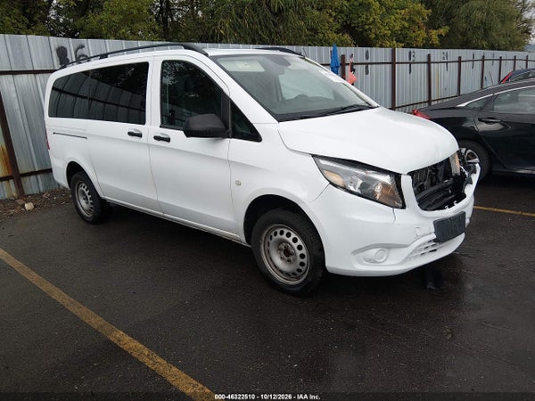 2016 Mercedes-Benz Metris
