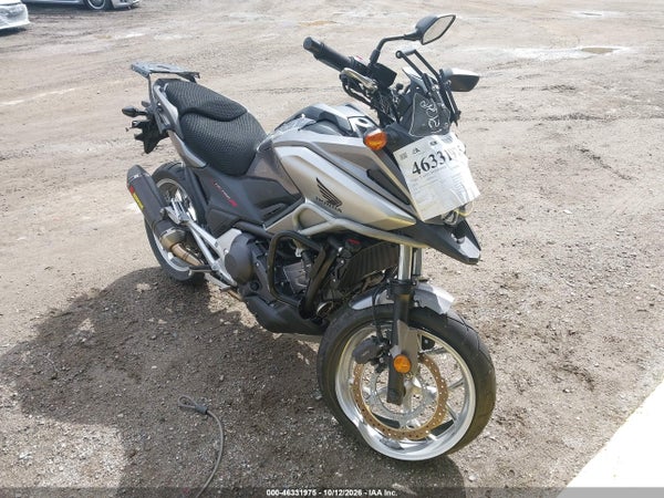 2016 Honda Nc700xd