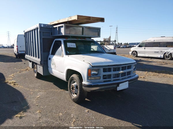 1998 Chevrolet C3500 Chassis