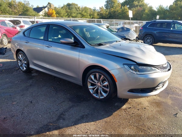 2015 Chrysler 200