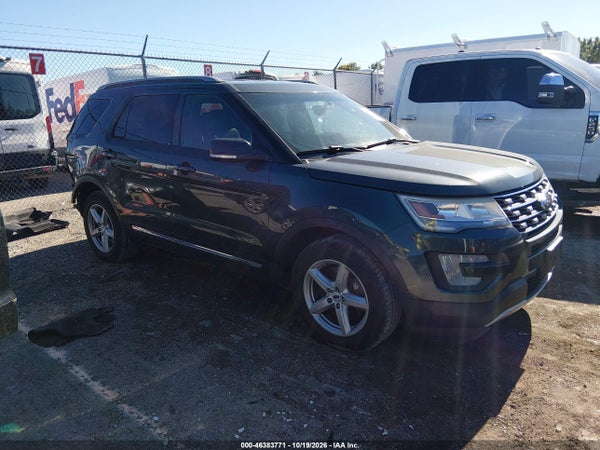 2016 Ford Explorer