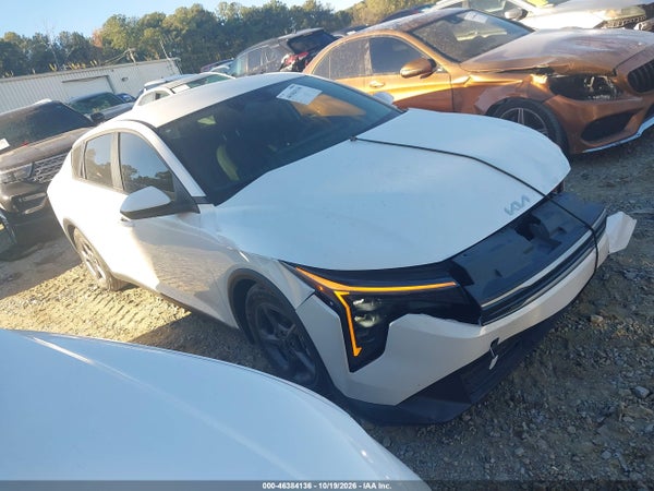 2026 Kia K4