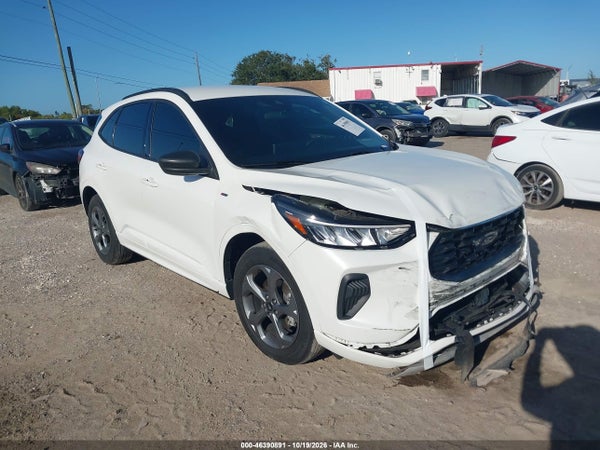 2023 Ford Escape