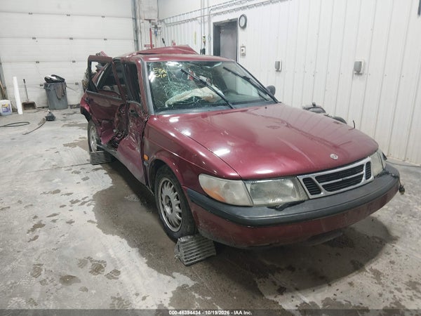 1996 Saab 900