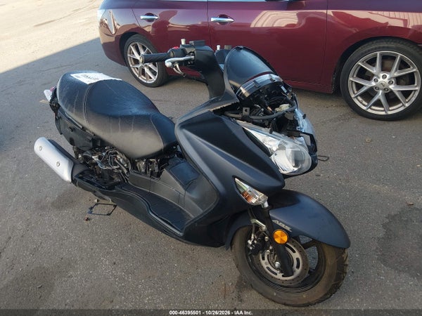 2022 Suzuki Uh200