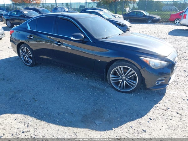 2014 Infiniti Q50
