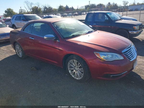 2013 Chrysler 200