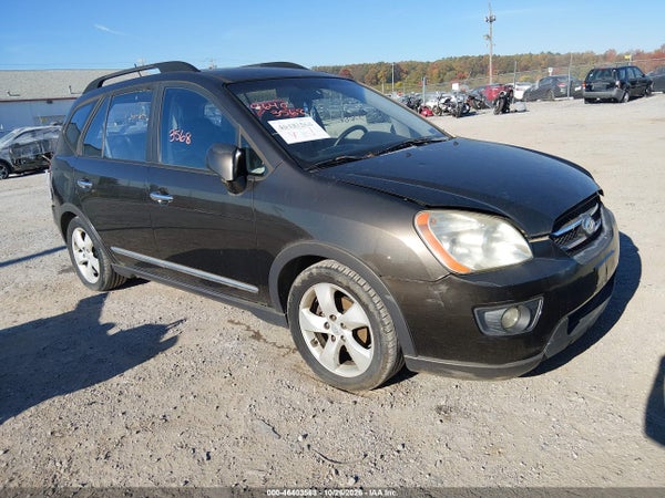 2009 Kia Rondo
