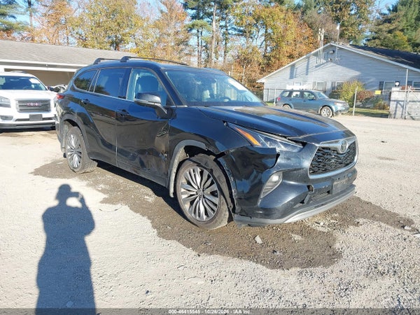 2021 Toyota Highlander