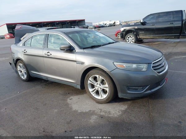 2014 Ford Taurus