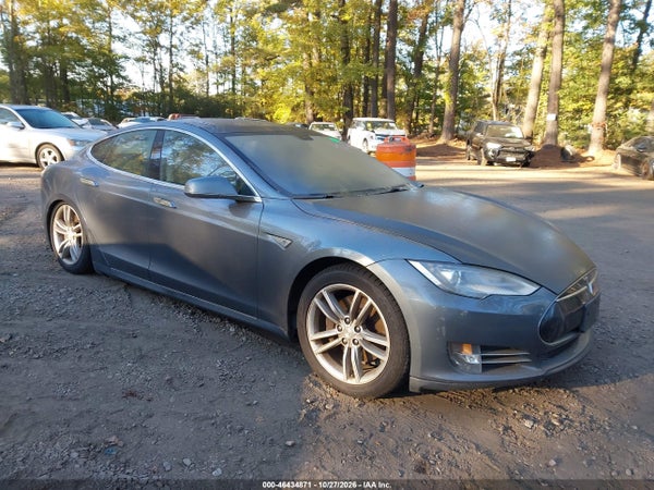 2013 Tesla Model S
