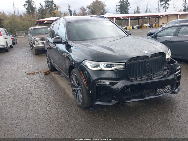2021 BMW X7