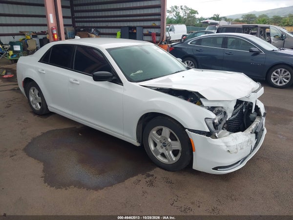 2018 Chrysler 300