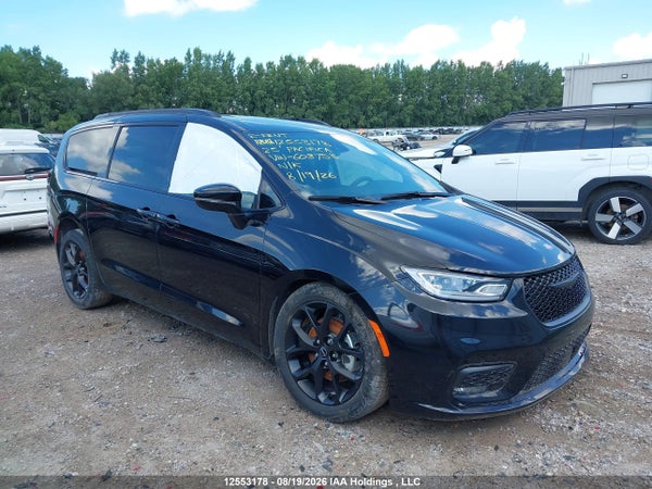 2025 Chrysler Pacifica