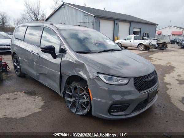 2025 Chrysler Pacifica