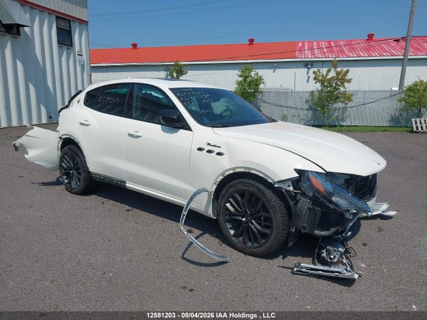 2023 Maserati Levante