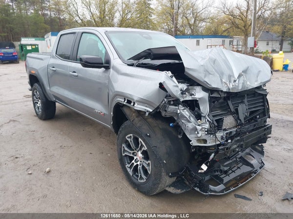 2024 GMC Canyon