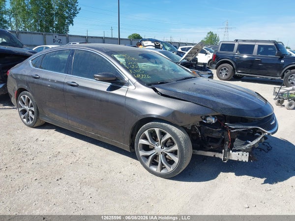 2015 Chrysler 200