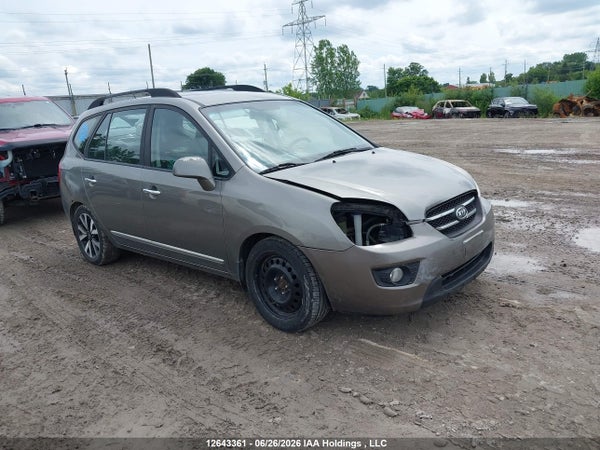 2010 Kia Rondo