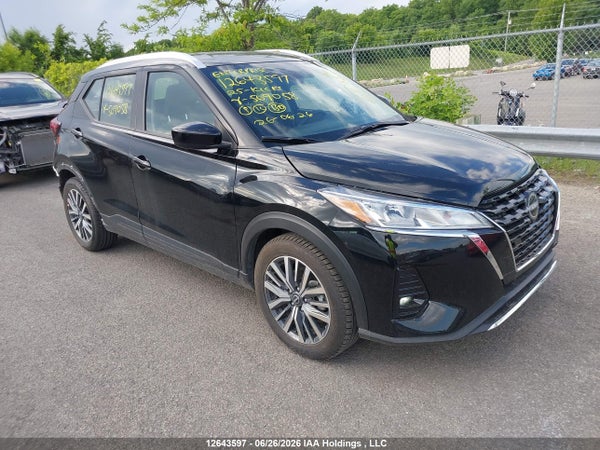 2025 Nissan Kicks Play