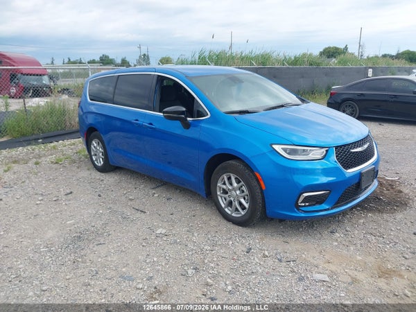 2026 Chrysler Pacifica