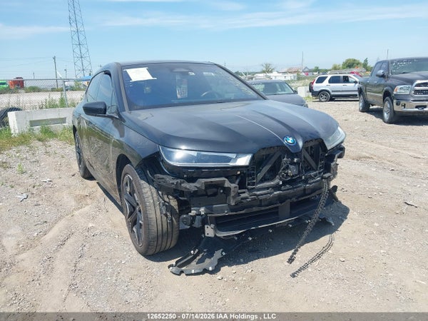 2025 BMW Ix