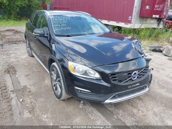 2017 Volvo V60 Cross Country