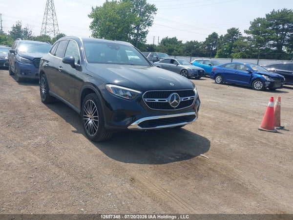 2025 Mercedes-Benz Glc 300