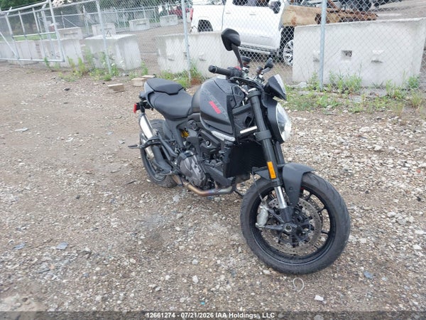 2022 Ducati Monster